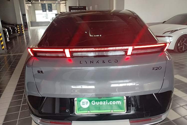 Used Lynk & Co Z20 2025 530 km Range Rear-Wheel Drive Max Rear
