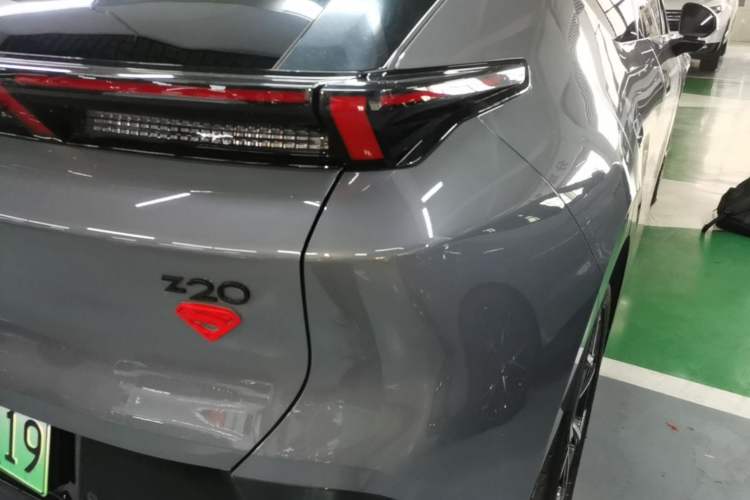 Used Lynk & Co Z20 2025 530 km Range Rear-Wheel Drive Pro Right Rear Taillight