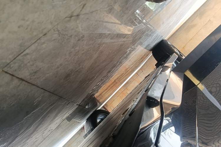 Used Lynk & Co Z20 2025 530 km Range Rear-Wheel Drive Max Right Side Sill