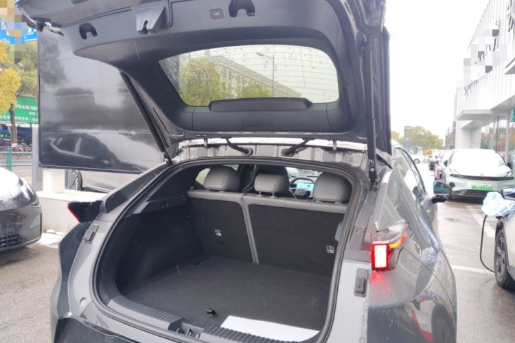 Used Lynk & Co Z20 2025 530 km Range Rear-Wheel Drive Max Trunk