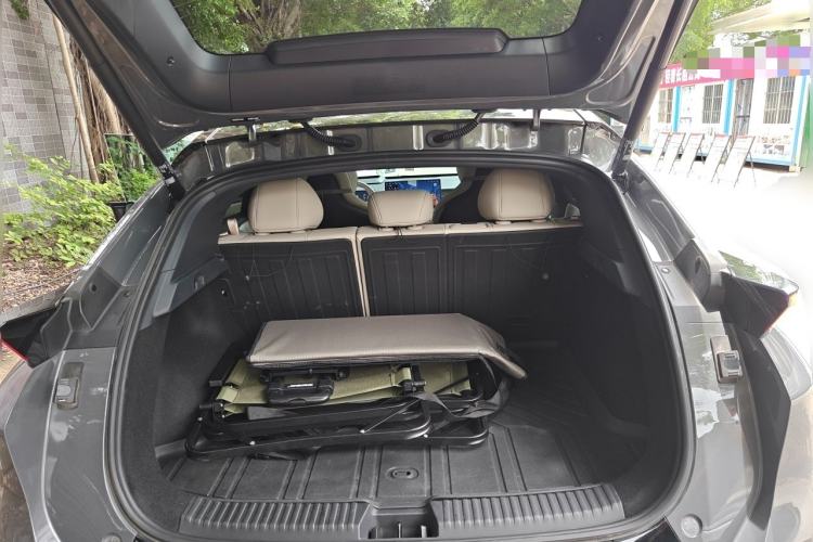 Used Lynk & Co Z20 2025 530 km Range Rear-Wheel Drive Max Trunk