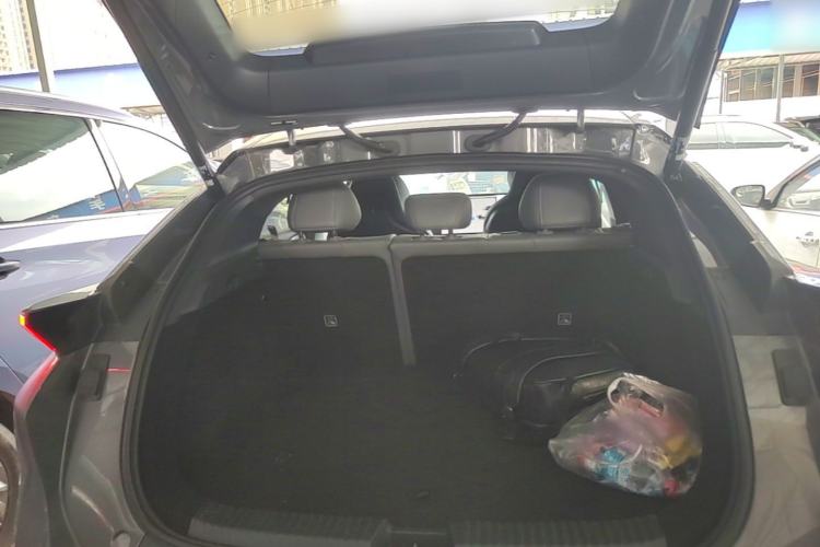 Used Lynk & Co Z20 2025 530 km Range Rear-Wheel Drive Max Trunk