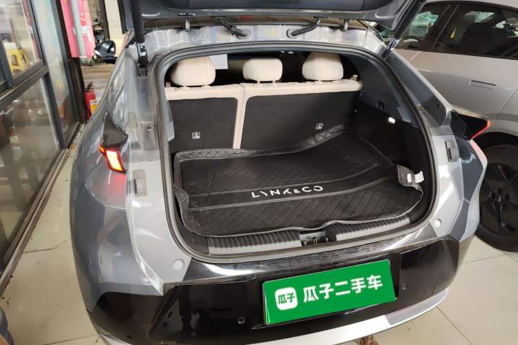 Used Lynk & Co Z20 2025 530 km Range Rear-Wheel Drive Max Trunk