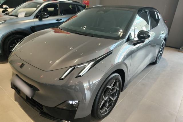 Used Lynk & Co Z20 2025 530 km Range Rear-Wheel Drive Pro