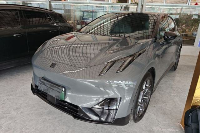 Used Lynk & Co Z20 2025 530 km Range Rear-Wheel Drive Max