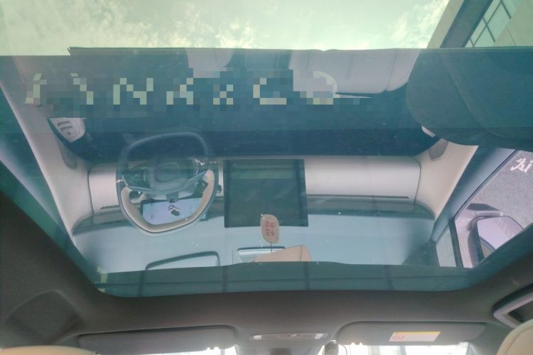 Used Lynk & Co Z20 2025 530 km Range Rear-Wheel Drive Max Headliner