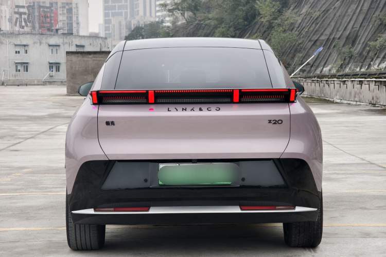 Used Lynk & Co Z20 2025 530 km Range Rear-Wheel Drive Max Exterior 3