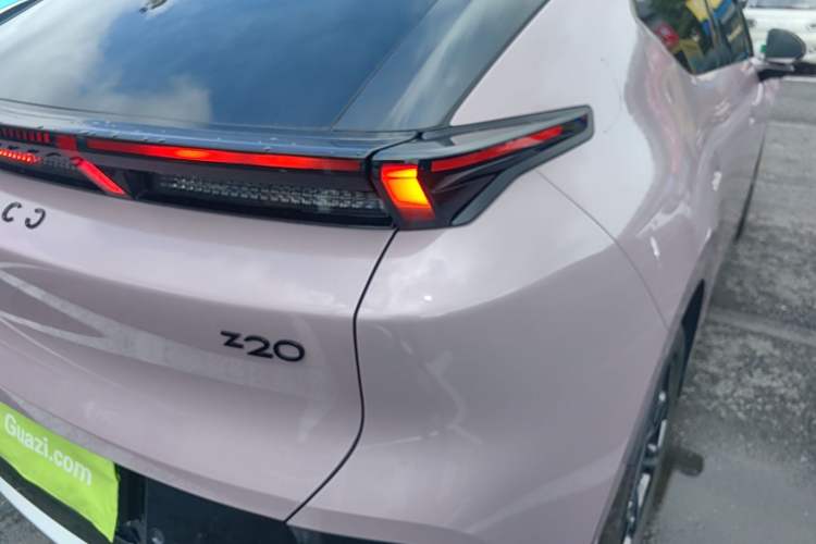 Used Lynk & Co Z20 2025 530 km Range Rear-Wheel Drive Pro Right Rear Taillight