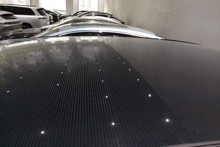 Used Lynk & Co Z20 2025 530 km Range Rear-Wheel Drive Pro Roof