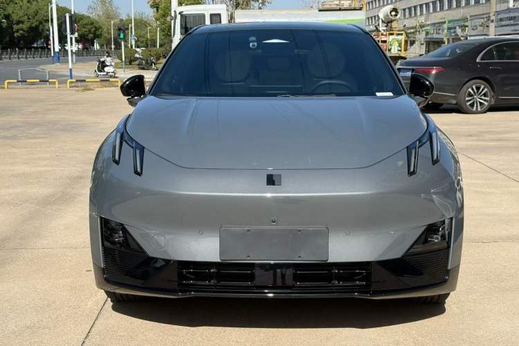 Used Lynk & Co Z20 2025 530 km Range Rear-Wheel Drive Pro Exterior 1
