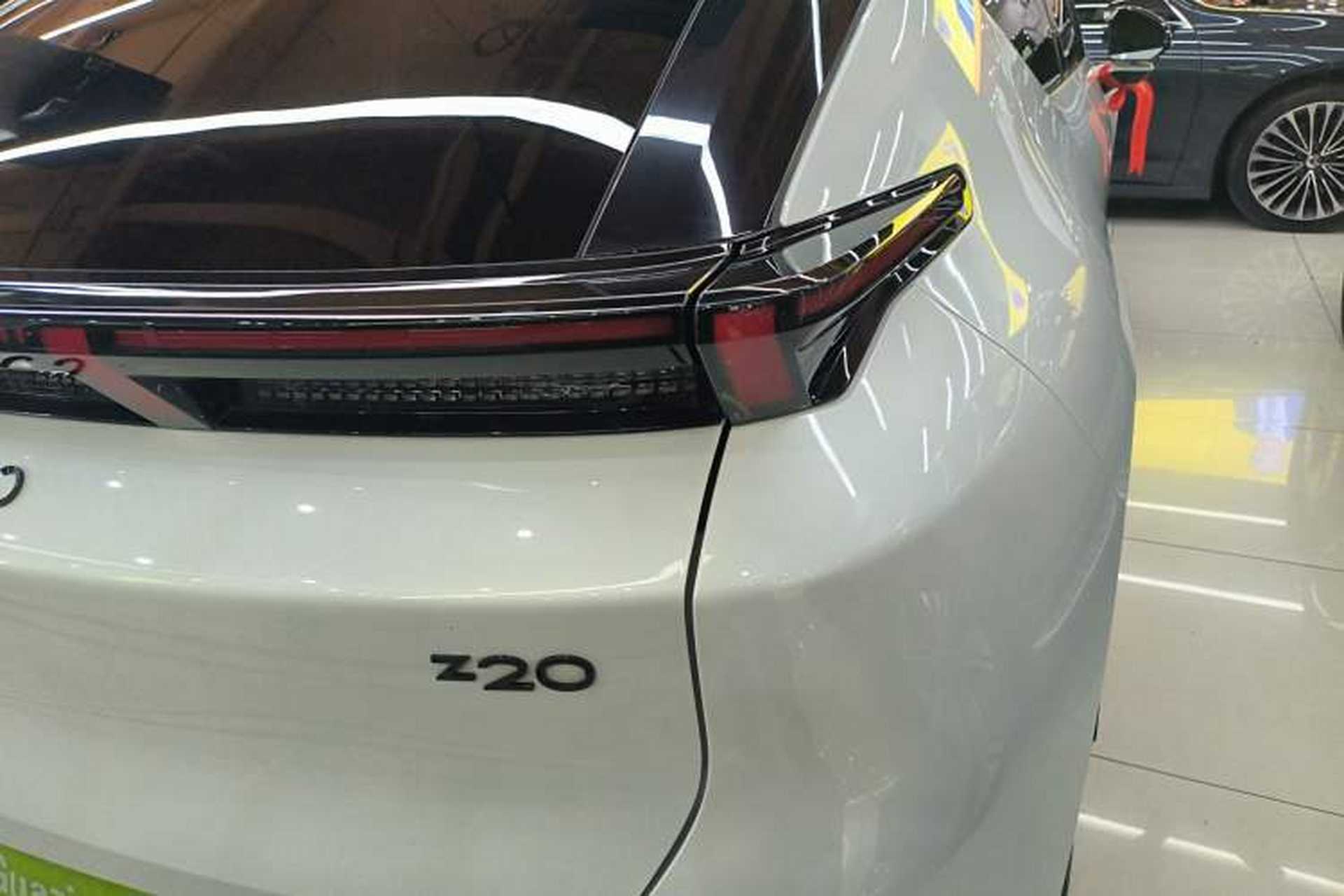 Used Lynk & Co Z20 2025 530 km Range Rear-Wheel Drive Pro Exterior 3