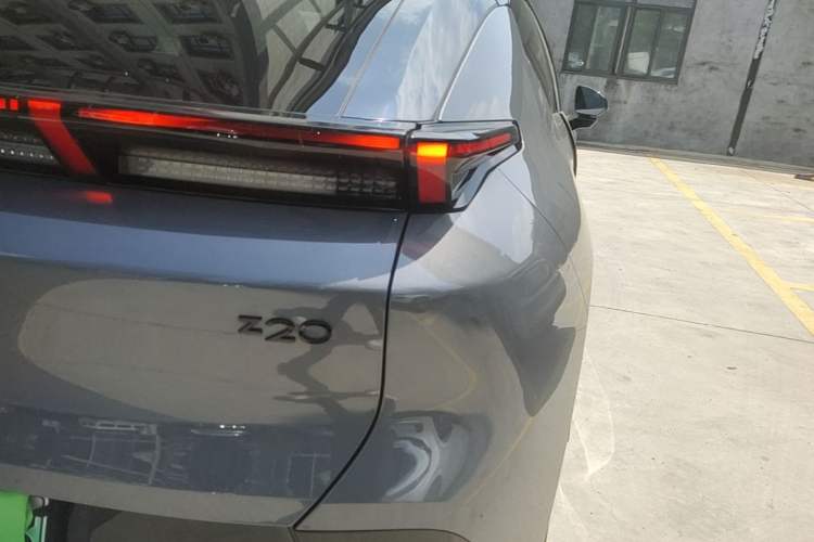 Used Lynk & Co Z20 2025 530 km Range Rear-Wheel Drive Max Exterior 3