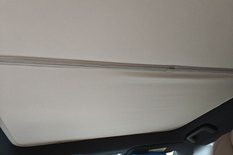 Used Lynk & Co Z20 2025 530 km Range Rear-Wheel Drive Pro Headliner