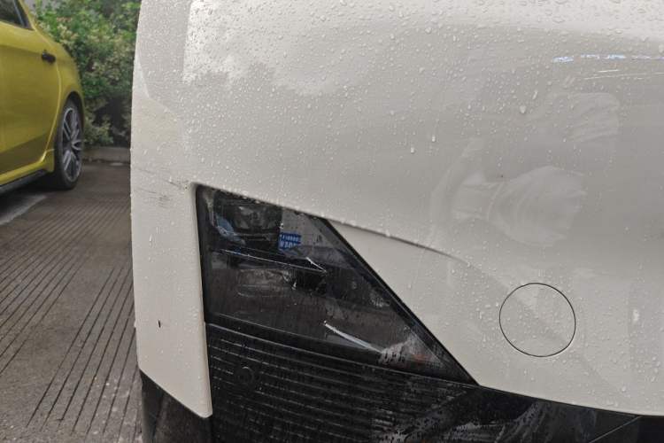 Used Lynk & Co Z20 2025 530 km Range Rear-Wheel Drive Pro Right Front Headlight