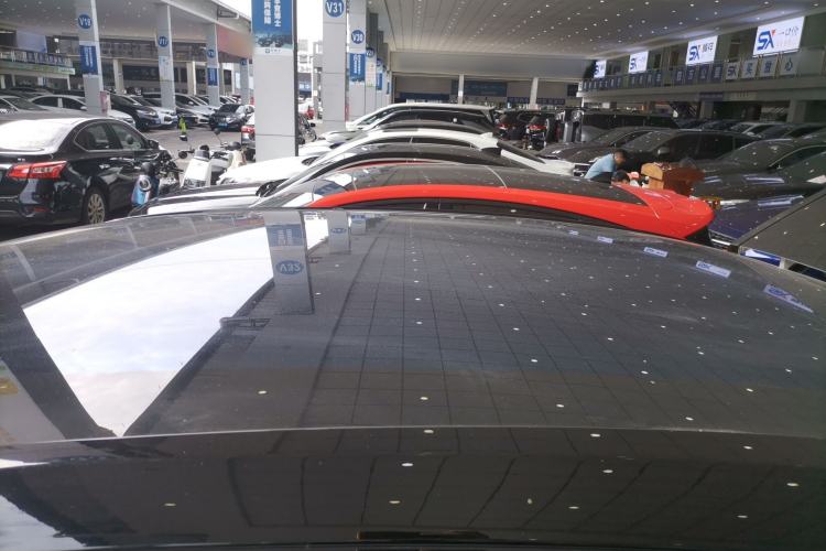 Used Lynk & Co Z20 2025 530 km Range Rear-Wheel Drive Max Roof
