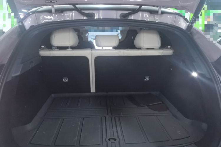 Used Lynk & Co Z20 2025 530 km Range Rear-Wheel Drive Pro Trunk