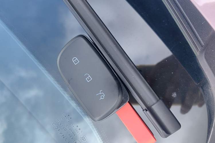 Used Lynk & Co Z20 2025 530 km Range Rear-Wheel Drive Pro Vehicle Key