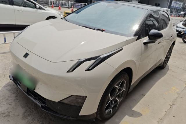 Used Lynk & Co Z20 2025 530 km Range Rear-Wheel Drive Pro