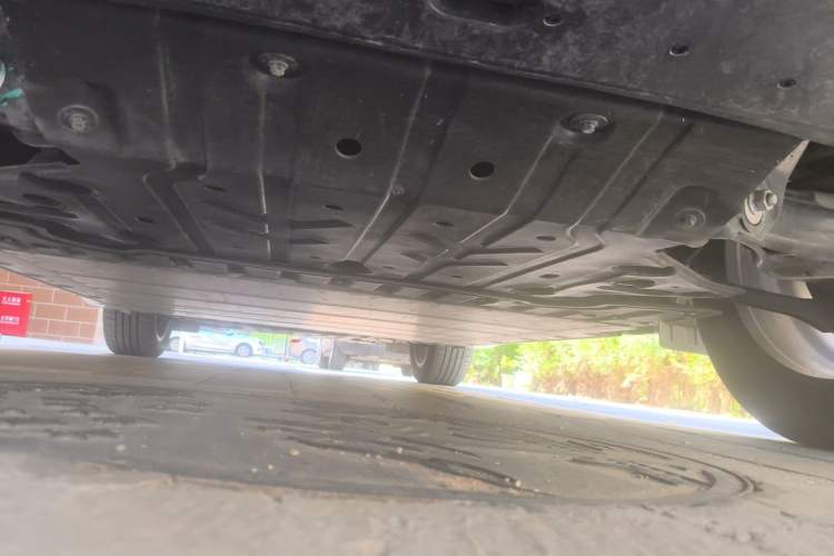 Used Lynk & Co Z20 2025 530 km Range Rear-Wheel Drive Pro Chassis Rear
