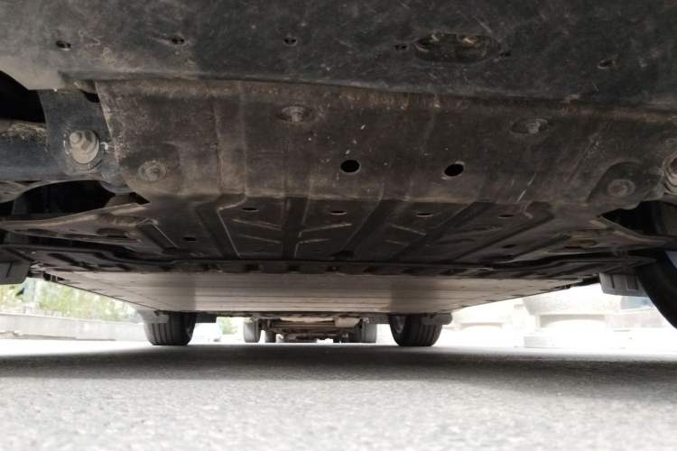 Used Lynk & Co Z20 2025 530 km Range Rear-Wheel Drive Max Chassis Rear