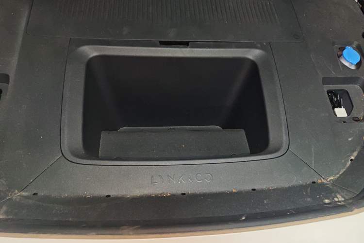 Used Lynk & Co Z20 2025 530 km Range Rear-Wheel Drive Max Engine Bay