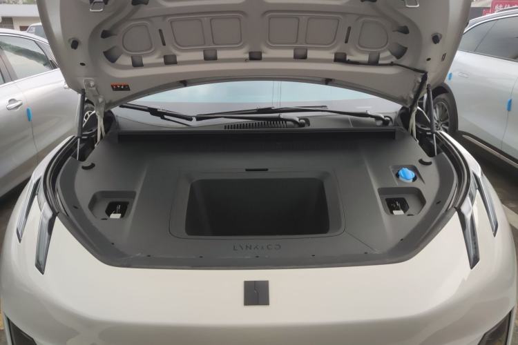 Used Lynk & Co Z20 2025 530 km Range Rear-Wheel Drive Pro Engine Bay