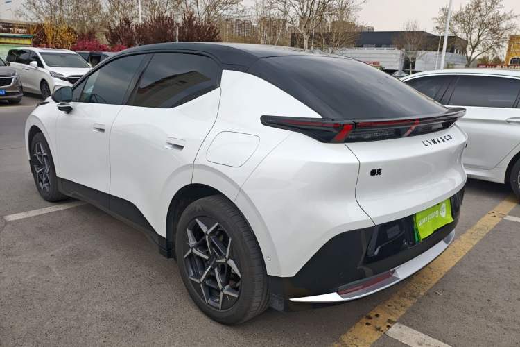 Used Lynk & Co Z20 2025 530 km Range Rear-Wheel Drive Pro Exterior 2