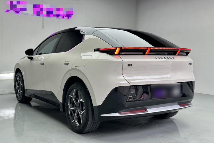 Used Lynk & Co Z20 2025 530 km Range Rear-Wheel Drive Pro Exterior 6