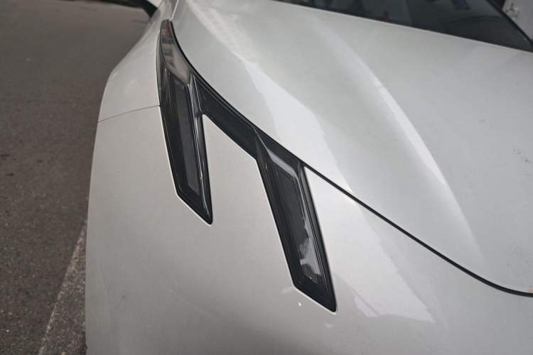Used Lynk & Co Z20 2025 530 km Range Rear-Wheel Drive Pro Exterior 6