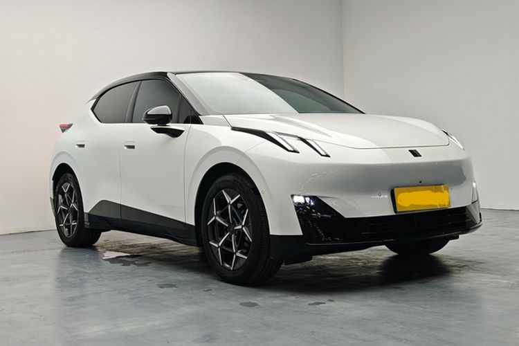 Used Lynk & Co Z20 2025 530 km Range Rear-Wheel Drive Max Exterior 8