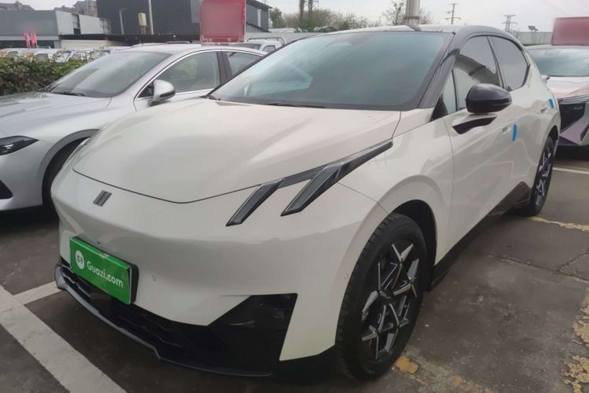 Used Lynk & Co Z20 2025 530 km Range Rear-Wheel Drive Pro Front Left 45 Deg
