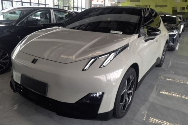 Used Lynk & Co Z20 2025 530 km Range Rear-Wheel Drive Pro
