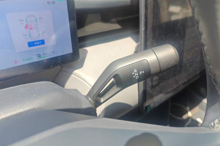 Used Lynk & Co Z20 2025 530 km Range Rear-Wheel Drive Pro Gear Lever