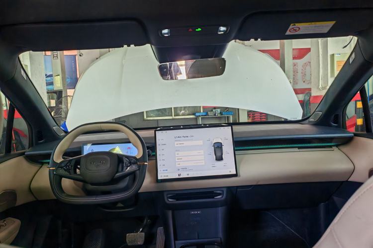 Used Lynk & Co Z20 2025 530 km Range Rear-Wheel Drive Pro Headliner