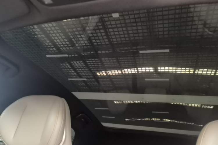 Used Lynk & Co Z20 2025 530 km Range Rear-Wheel Drive Pro Headliner