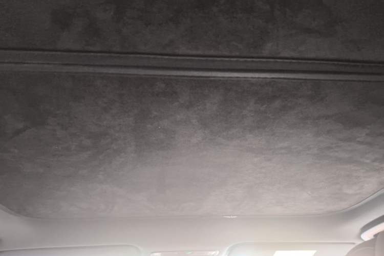 Used Lynk & Co Z20 2025 530 km Range Rear-Wheel Drive Pro Headliner