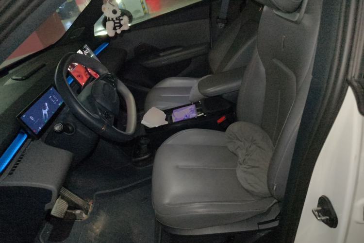 Used Lynk & Co Z20 2025 530 km Range Rear-Wheel Drive Pro Left Front Seat
