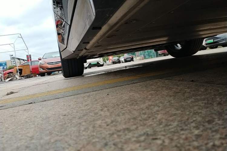 Used Lynk & Co Z20 2025 530 km Range Rear-Wheel Drive Max Left Side Sill