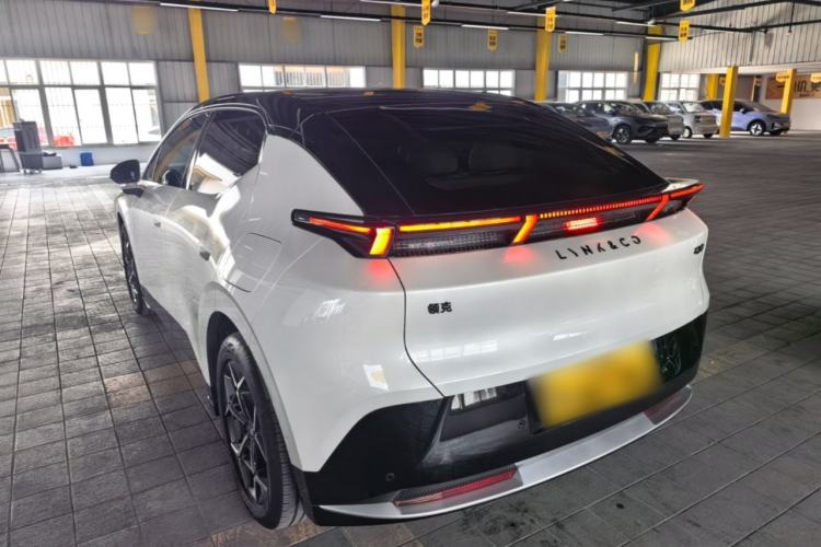 Used Lynk & Co Z20 2025 530 km Range Rear-Wheel Drive Max Rear Left 45 Deg