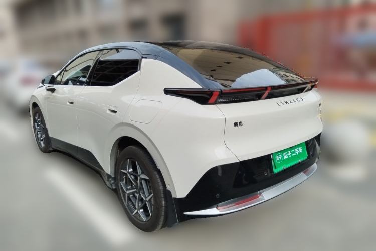 Used Lynk & Co Z20 2025 530 km Range Rear-Wheel Drive Max Rear Left 45 Deg