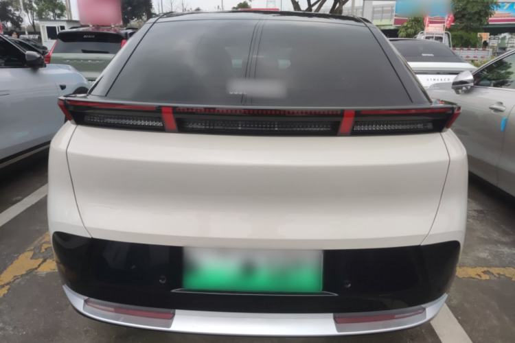 Used Lynk & Co Z20 2025 530 km Range Rear-Wheel Drive Pro Rear