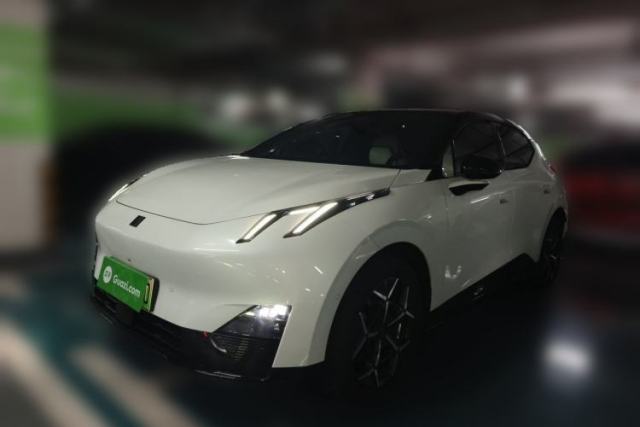 Ojetý Lynk & Co Z20 2025 530 km Range Rear-Wheel Drive Pro