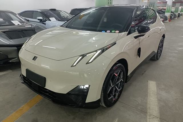 Used Lynk & Co Z20 2025 530 km Range Rear-Wheel Drive Max