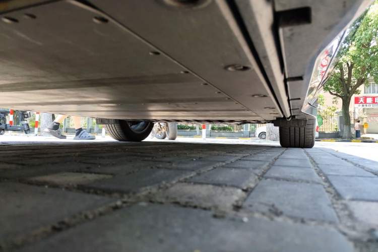 Used Lynk & Co Z20 2025 530 km Range Rear-Wheel Drive Pro Chassis Front Left