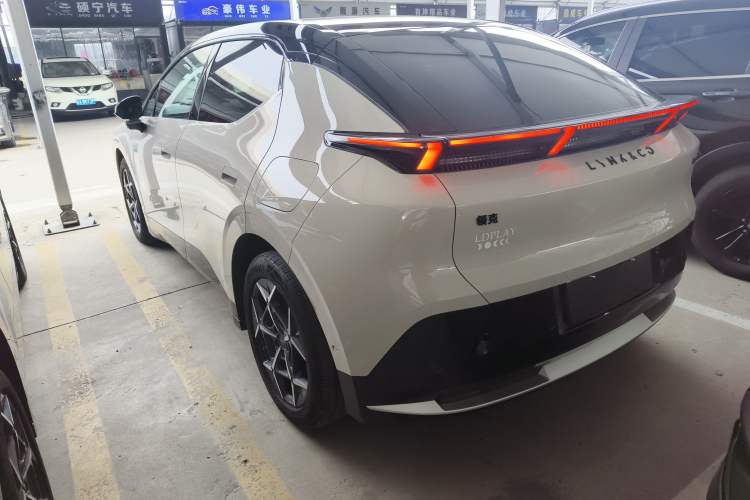 Used Lynk & Co Z20 2025 530 km Range Rear-Wheel Drive Max Exterior 2