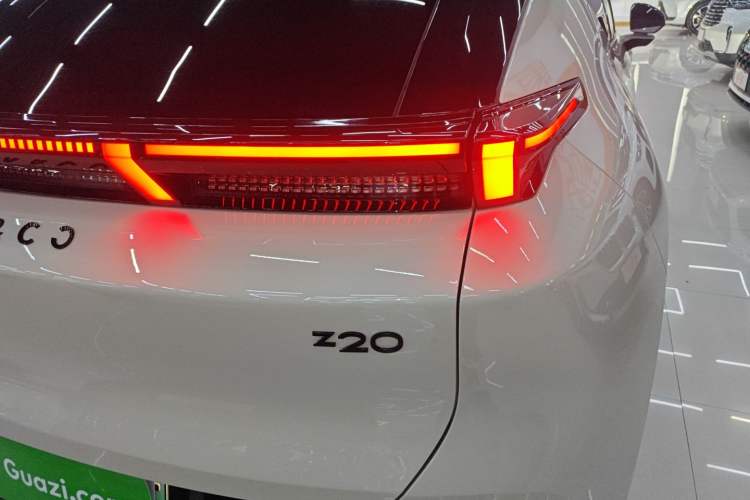 Used Lynk & Co Z20 2025 530 km Range Rear-Wheel Drive Max Exterior 3