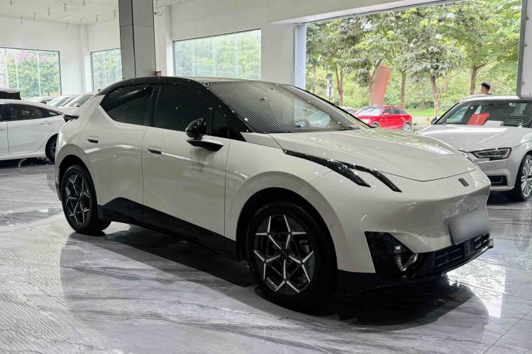 Used Lynk & Co Z20 2025 530 km Range Rear-Wheel Drive Pro Exterior 3