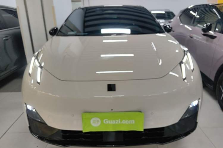 Used Lynk & Co Z20 2025 530 km Range Rear-Wheel Drive Pro Front
