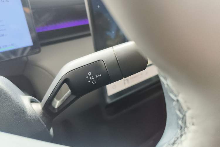 Used Lynk & Co Z20 2025 530 km Range Rear-Wheel Drive Max Gear Lever