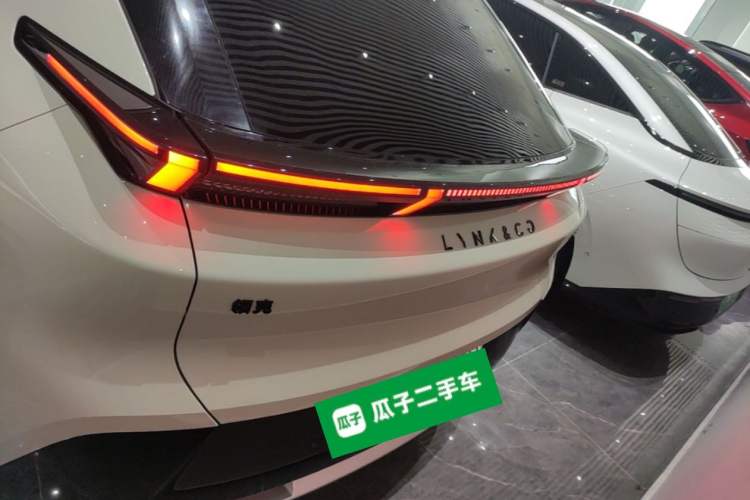 Used Lynk & Co Z20 2025 530 km Range Rear-Wheel Drive Pro Rear